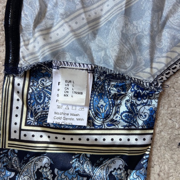 Badana Top - Picture 3 of 3